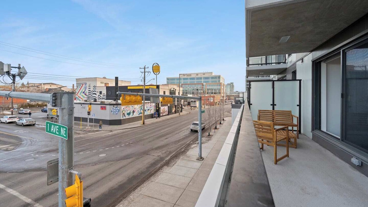 Photo of Patio Balcony in Crescent Heights