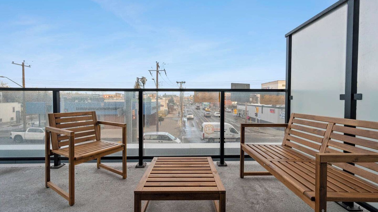 Photo of Outdoor in Crescent Heights