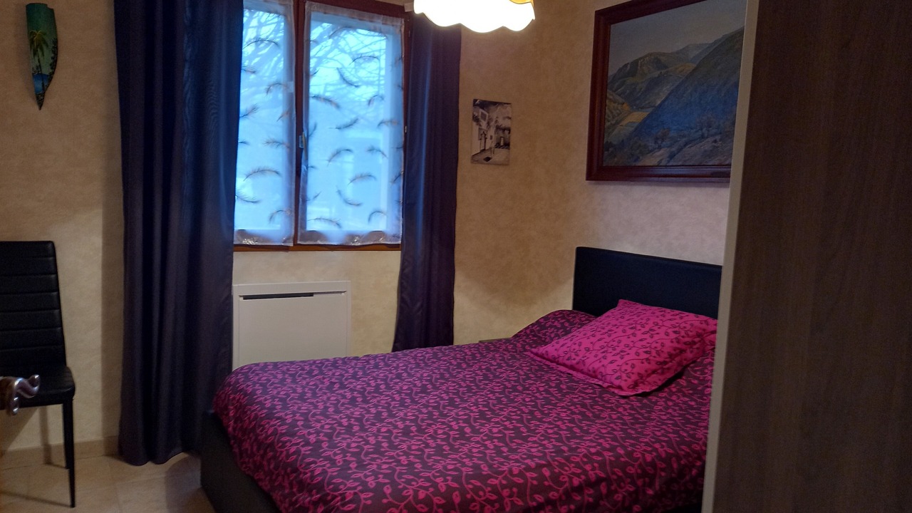 Photo of Bedroom in Laroque