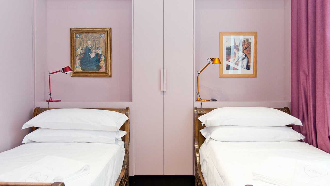 Photo of Bedroom in Literary Quarter
