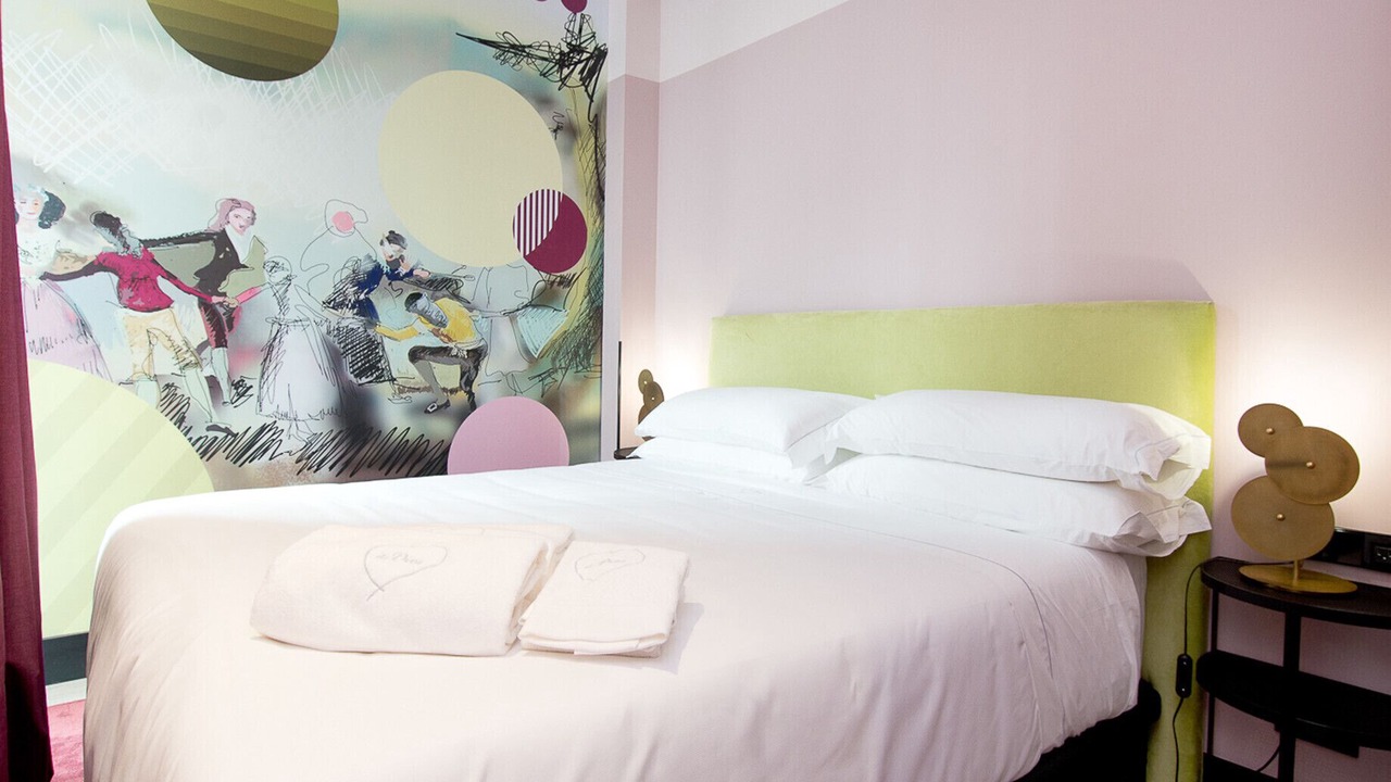 Photo of Bedroom in Literary Quarter