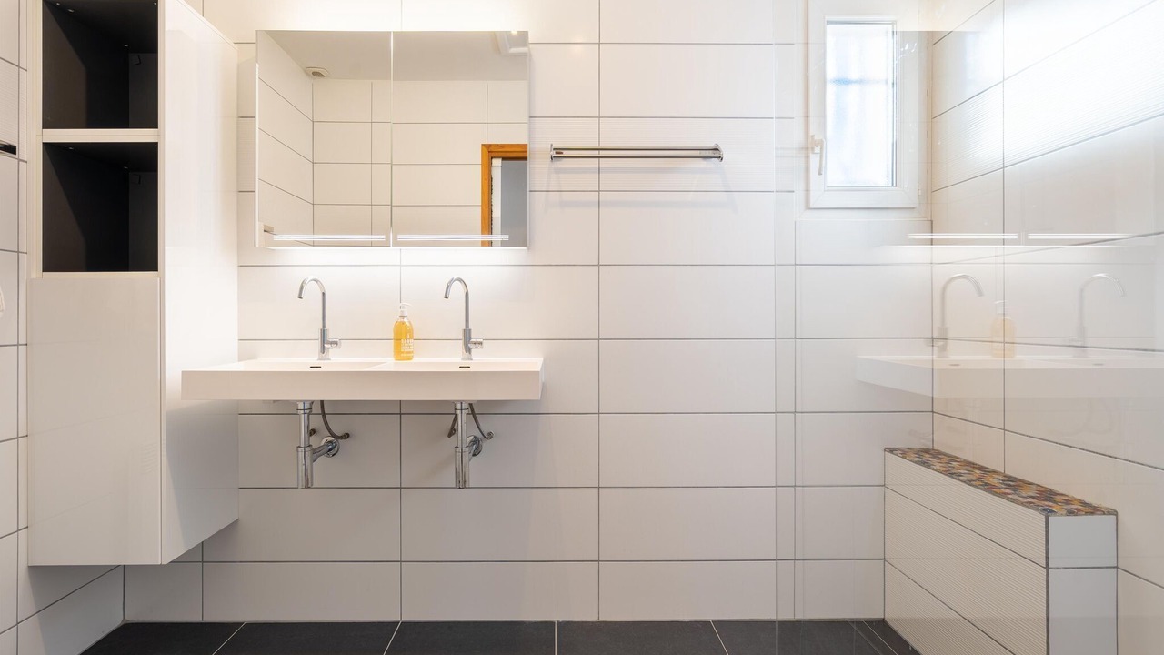 Photo of Bathroom in Felines-Minervois