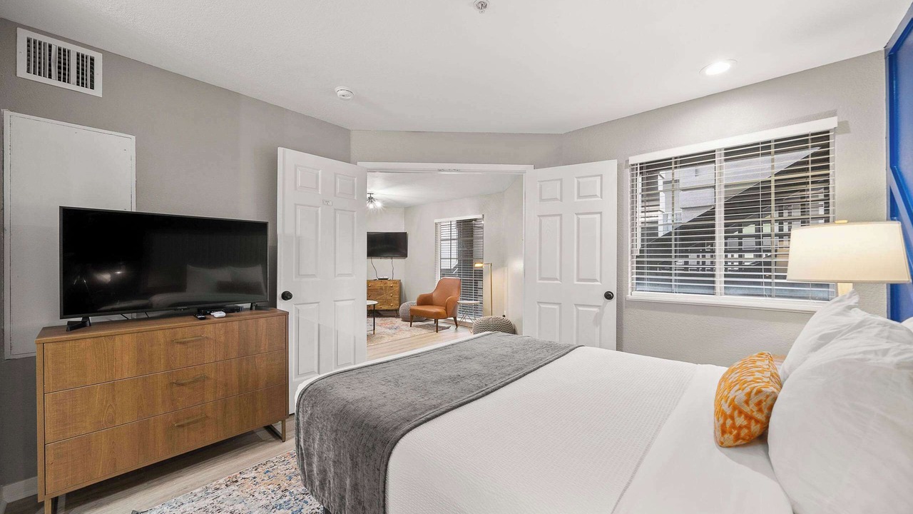 Photo of Bedroom in Garden Hills