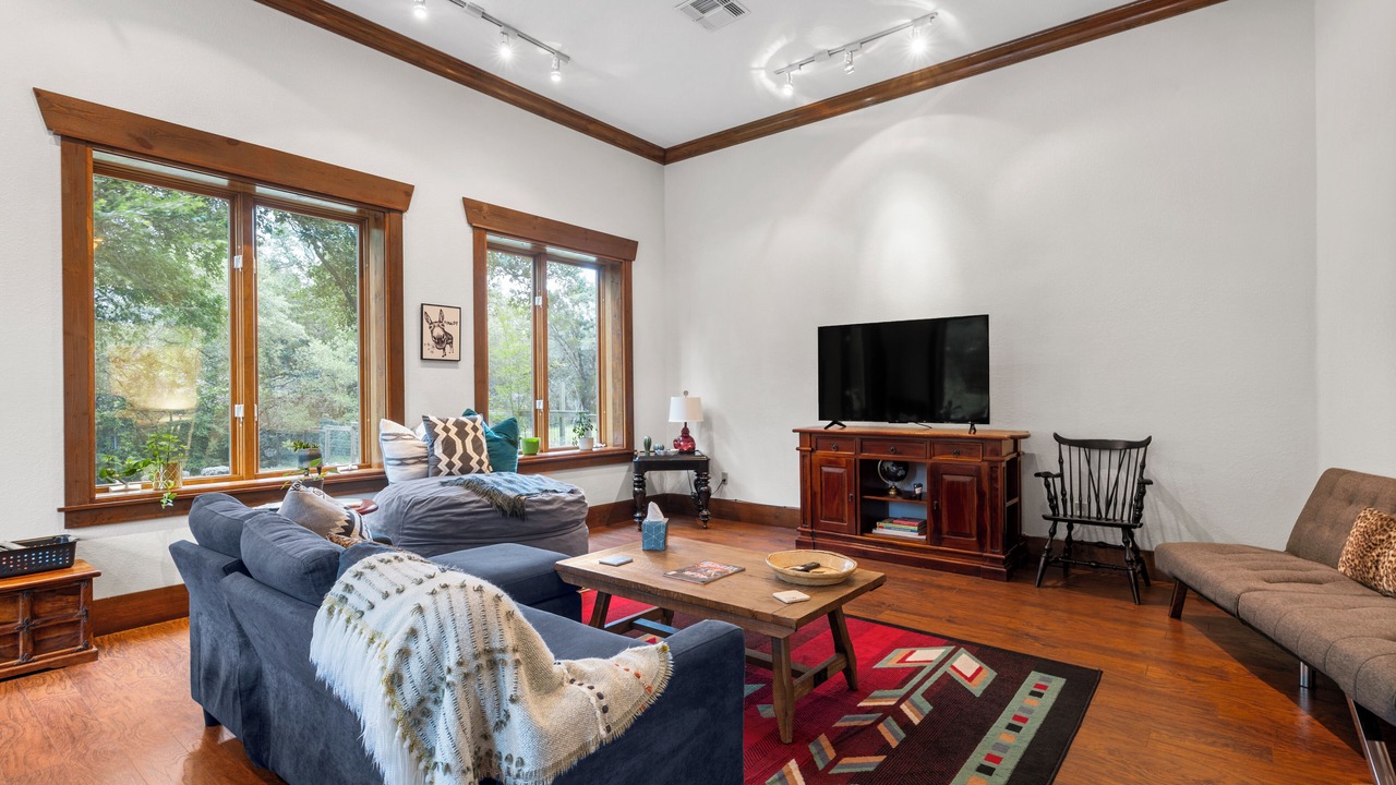 Photo of Livingroom in Austin