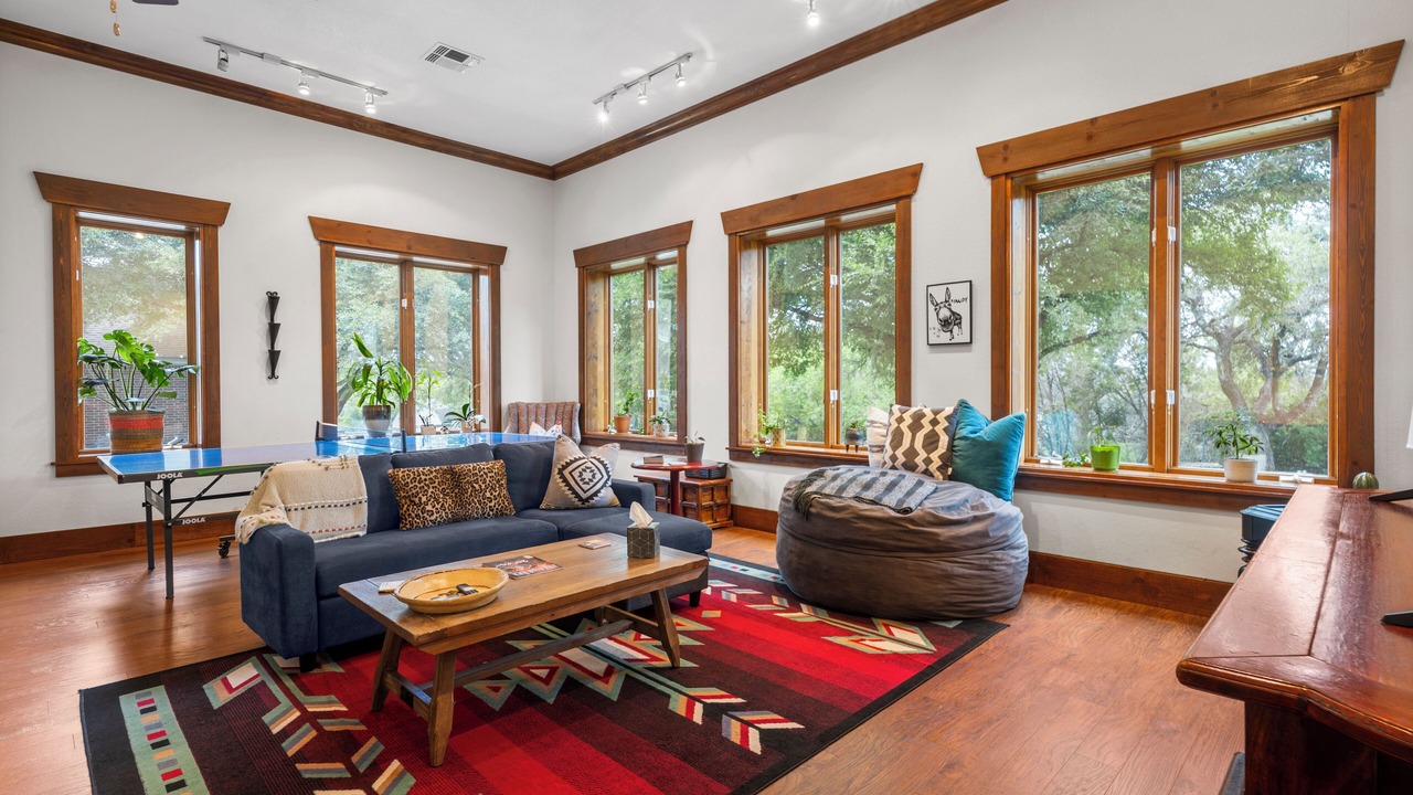 Photo of Livingroom in Austin