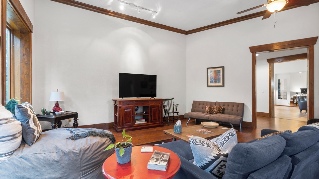 Photo of Livingroom in Austin