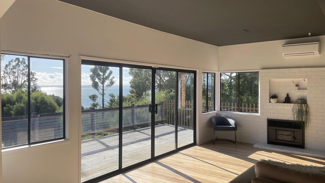 Photo of Livingroom in Titirangi