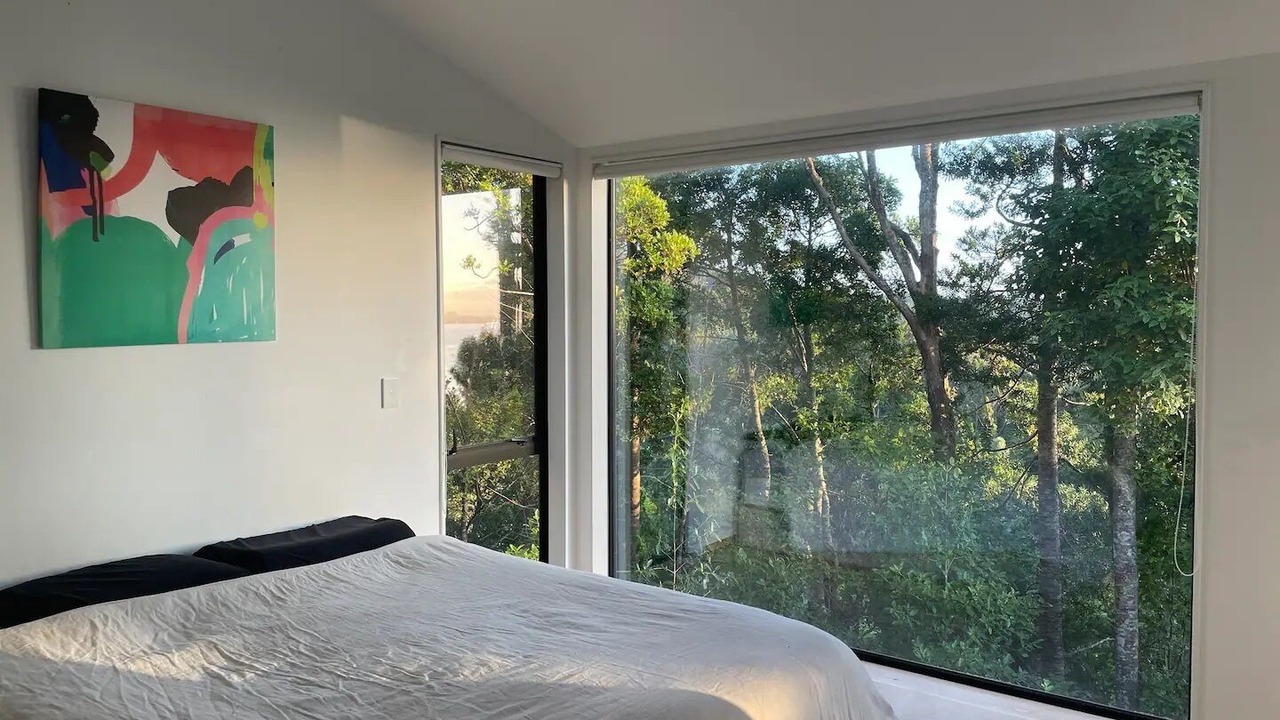 Photo of Bedroom in Titirangi