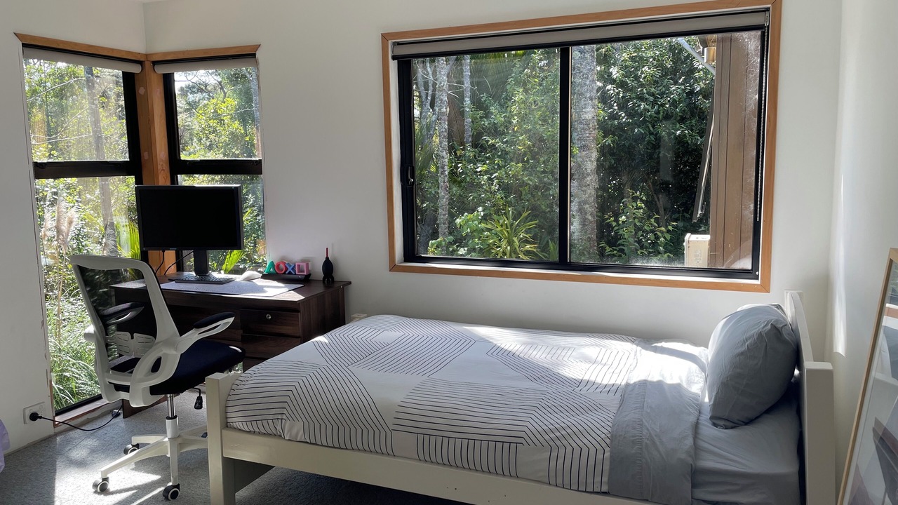 Photo of Bedroom in Titirangi