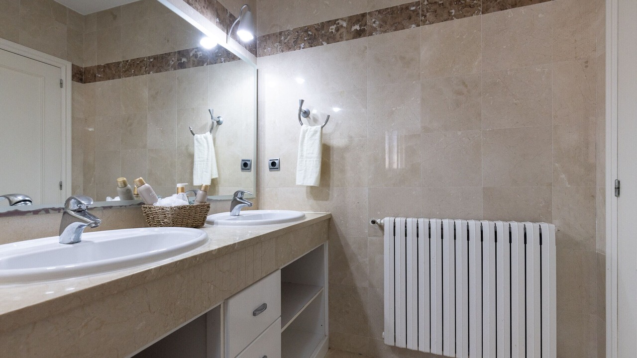 Photo of Bathroom in Miami Platja