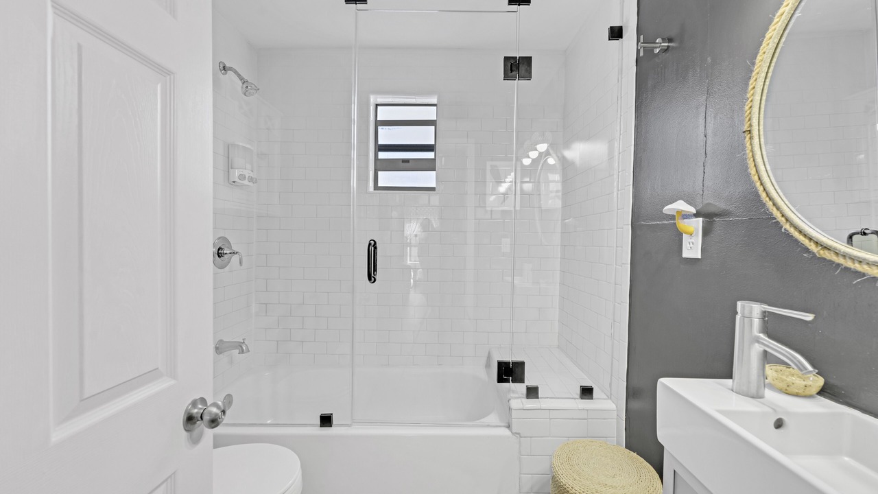 Photo of Bathroom in East Little Havana