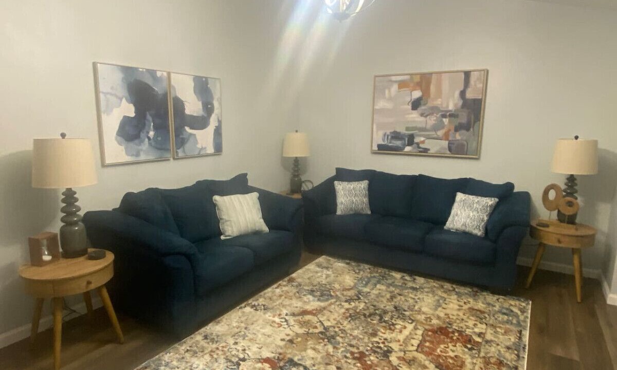 Photo of Livingroom in La Follette