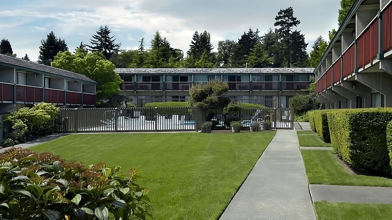 Photo of Outdoor in West Bellevue