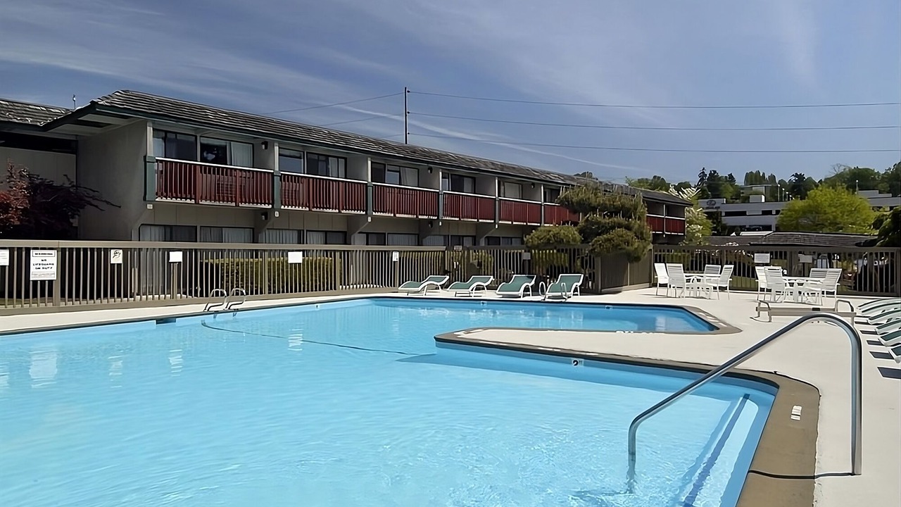 Photo of Outdoor in West Bellevue