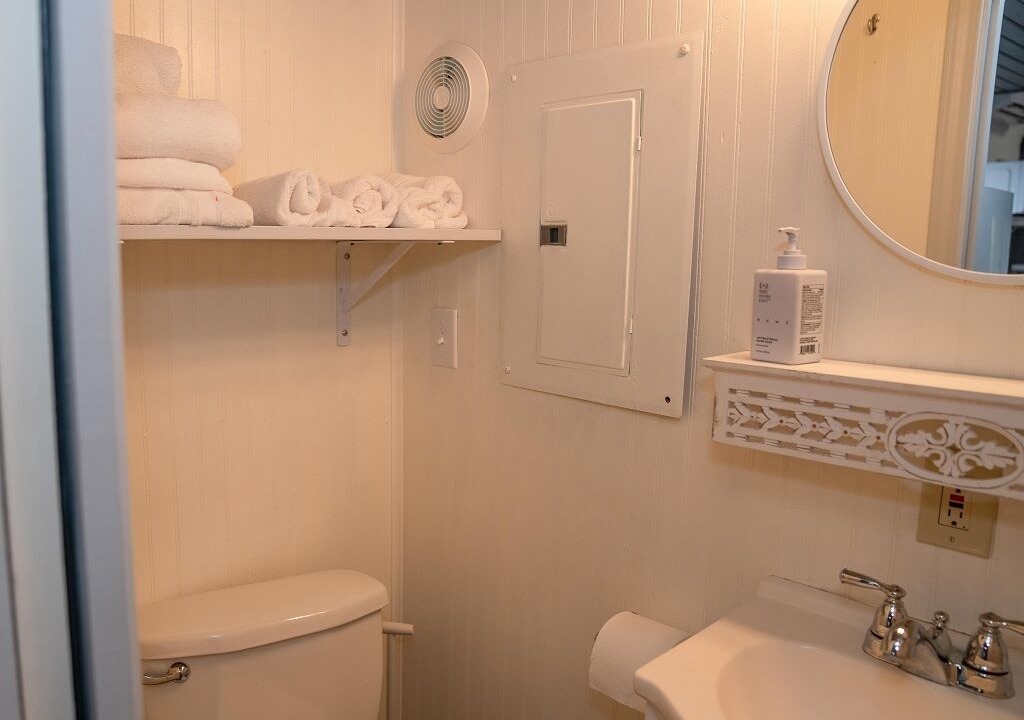 Photo of Bathroom in Mountain View