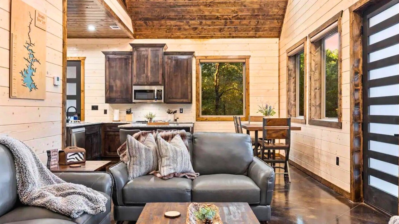 Photo of Bedroom in Pickens