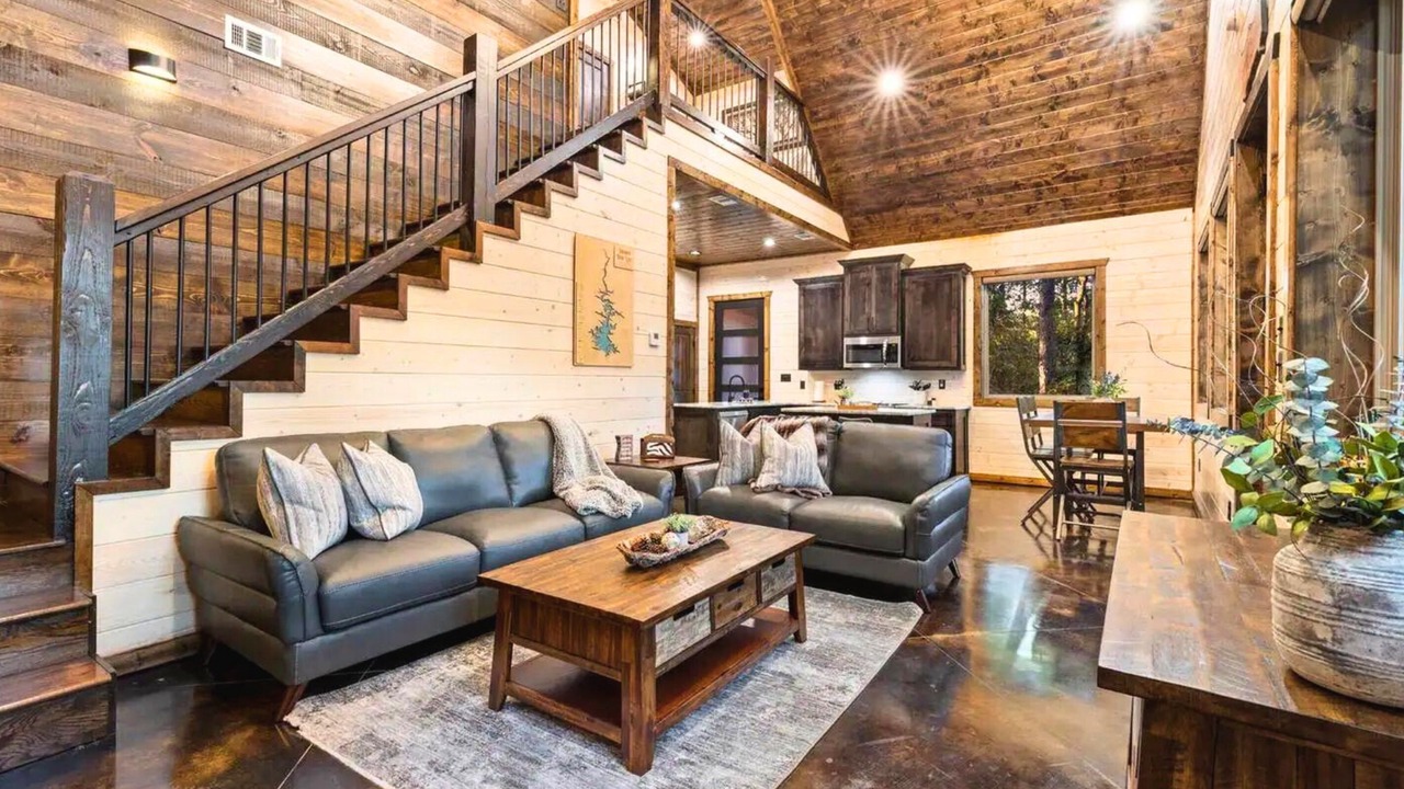 Photo of Livingroom in Pickens
