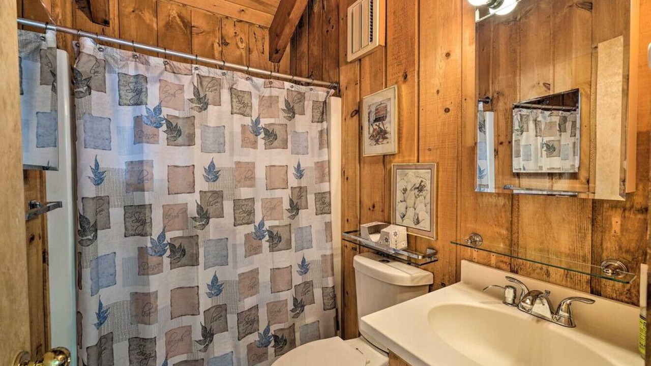 Photo of Bathroom in West Dover