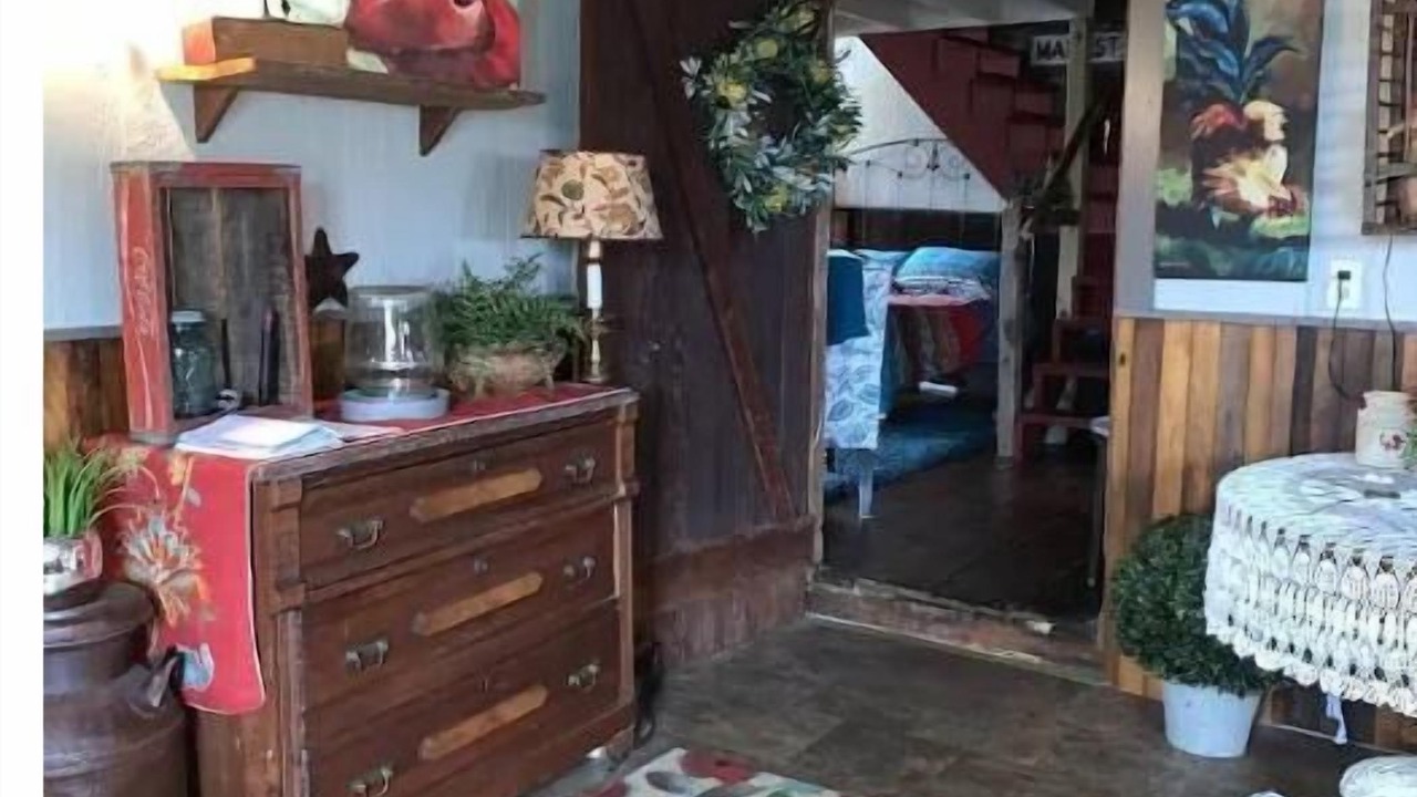 Photo of Others in Conestoga