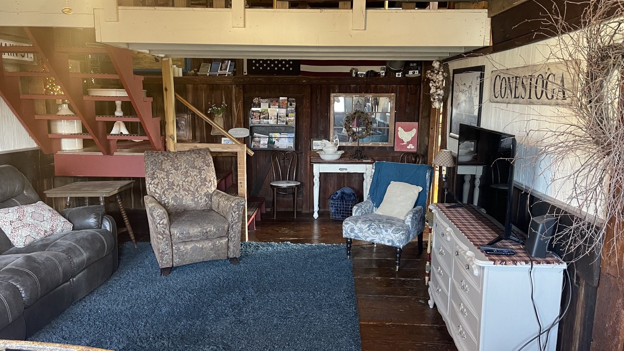 Photo of Livingroom in Conestoga