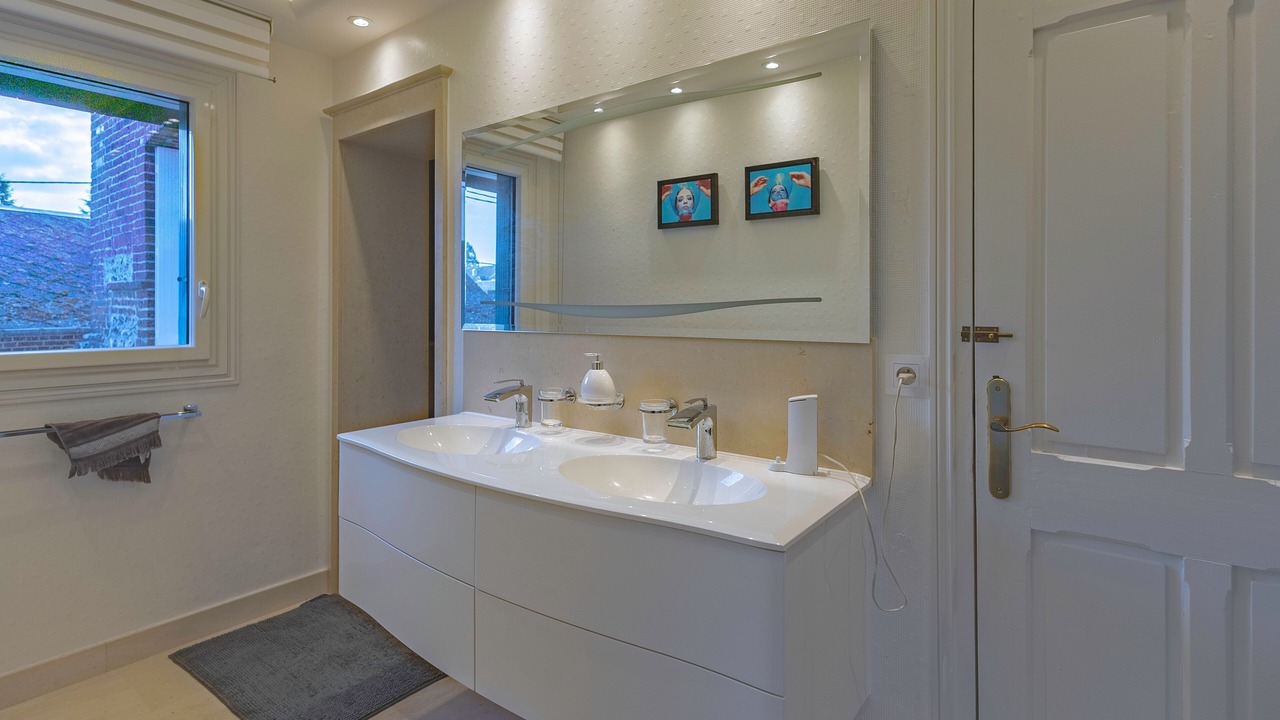 Photo of Bathroom in Doudeville