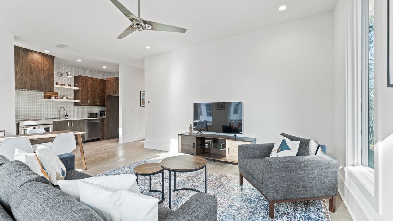 Photo of Livingroom in Chattahoochee Hills