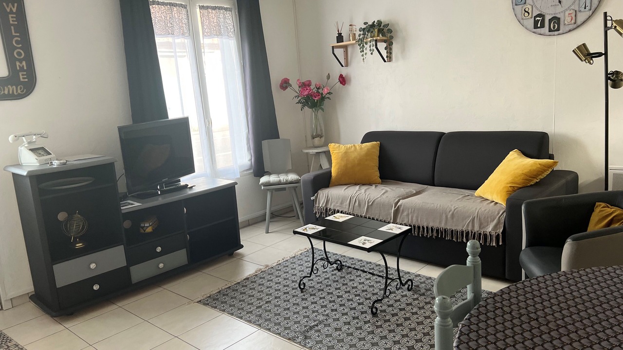 Photo of Livingroom in Incheville