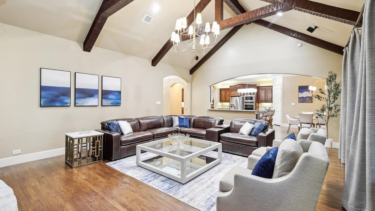 Photo of Livingroom in Wylie