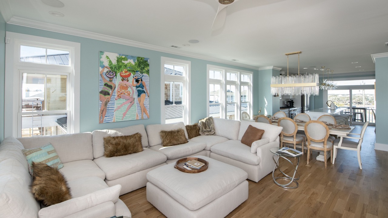 Photo of Livingroom in Atlantic Beach