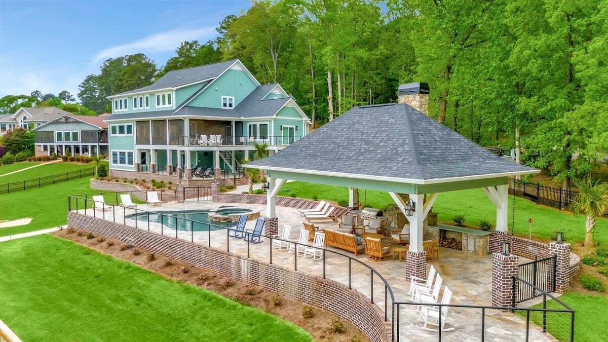 Photo of Outdoor in Seneca