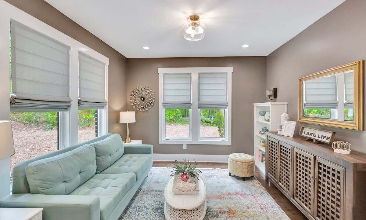 Photo of Livingroom in Seneca