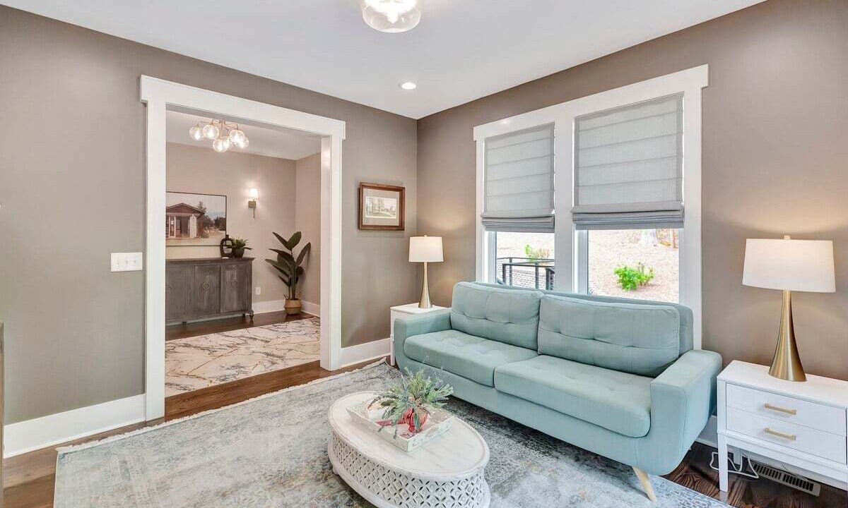Photo of Livingroom in Seneca