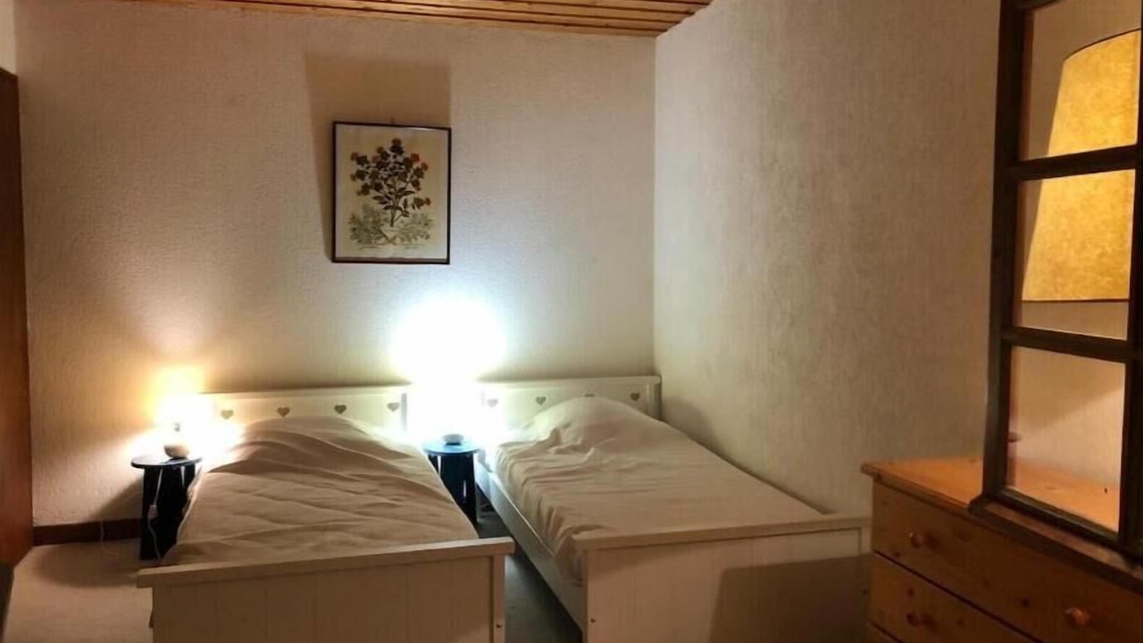 Photo of Bedroom in Thones