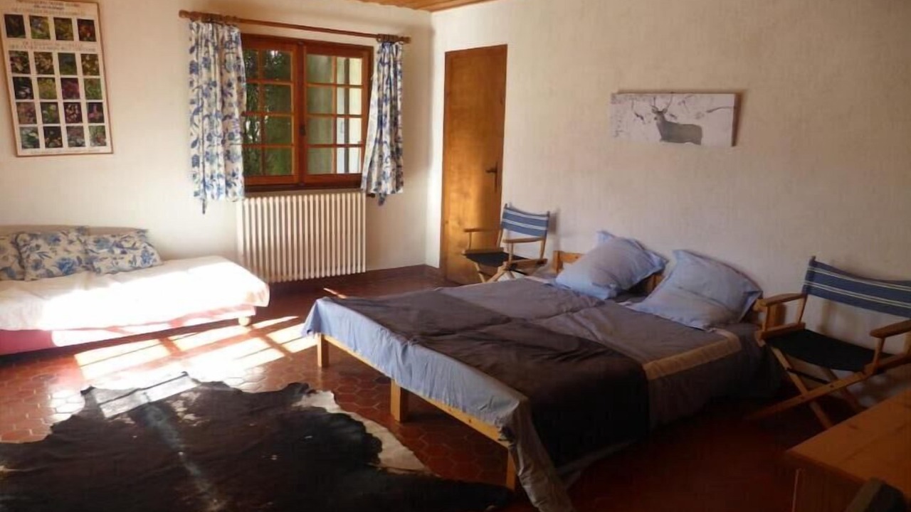 Photo of Bedroom in Thones