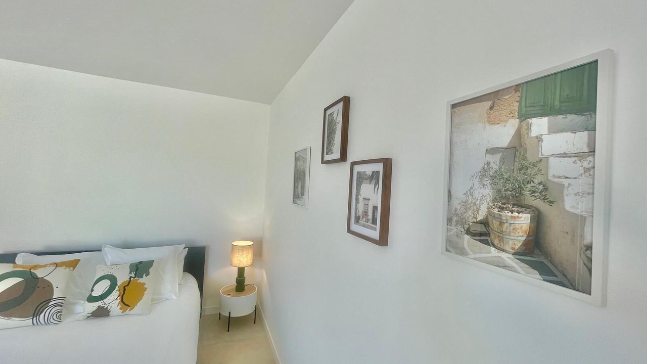 Photo of Bedroom in Lunel-Viel