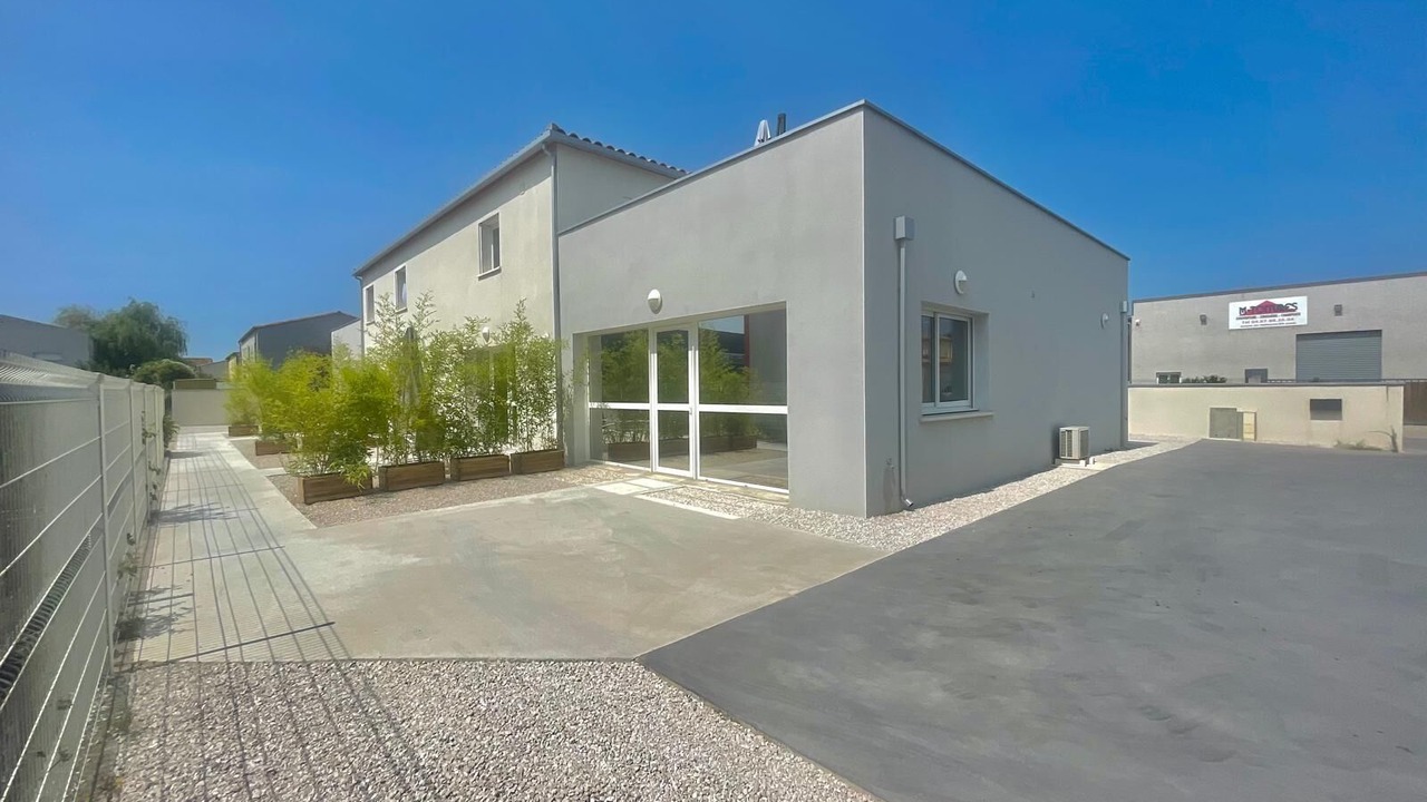 Photo of Outdoor in Lunel-Viel