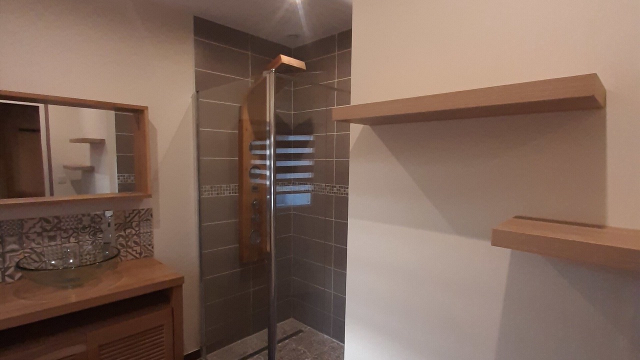 Photo of Bathroom in Oust-Marest
