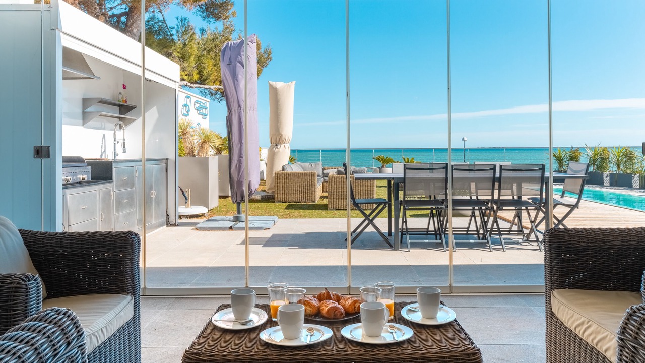 Photo of Outdoor in Meze