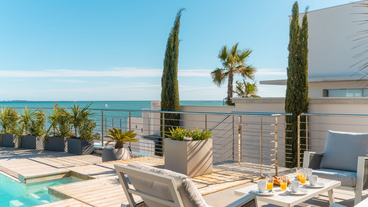 Photo of Outdoor in Meze