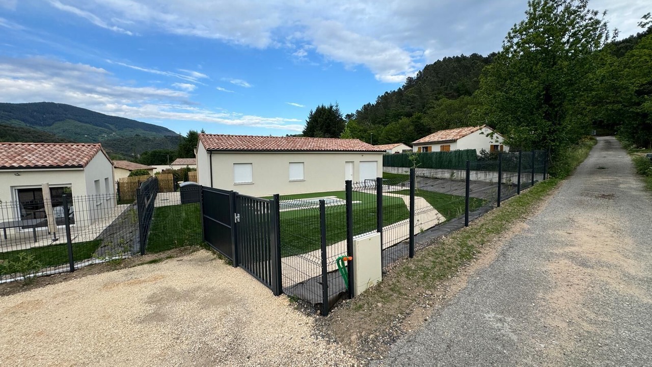 Photo of Others in Pont-de-Labeaume