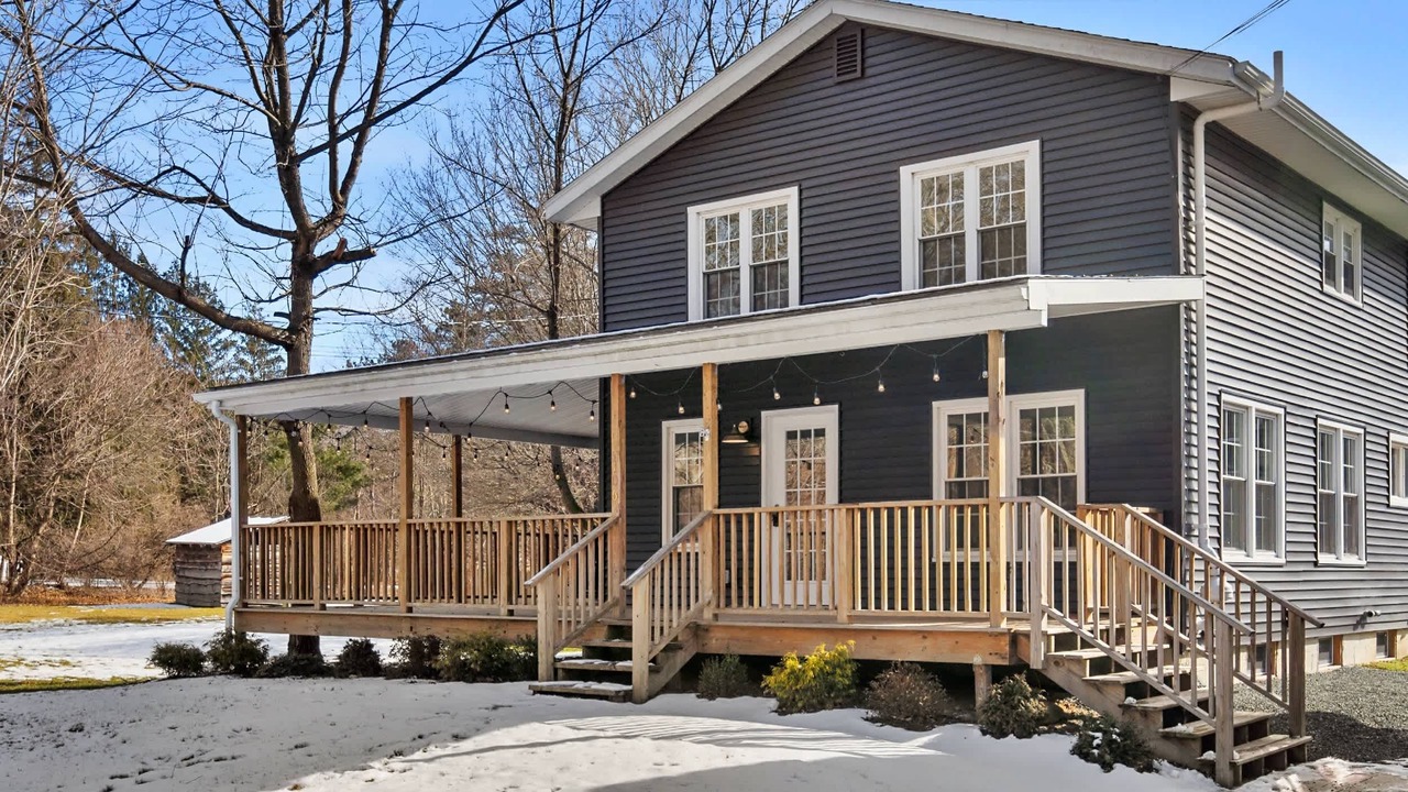 Photo of Outdoor in Pittsfield