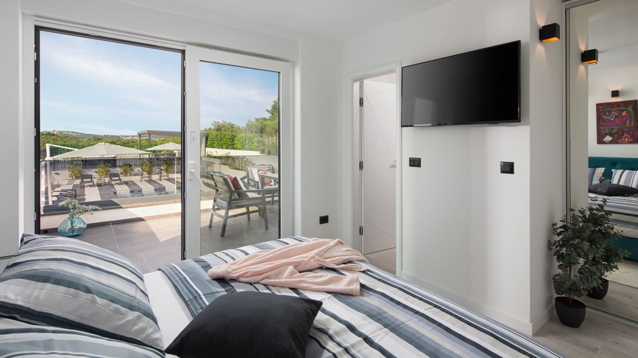 Photo of Bedroom in Flengi