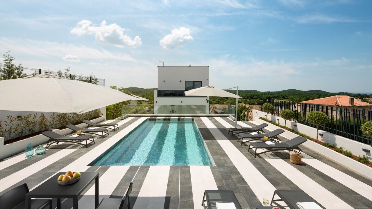 Photo of Outdoor in Flengi