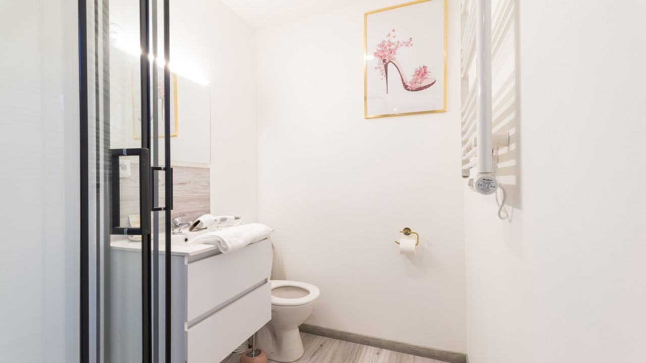 Photo of Bathroom in Saint-Quentin