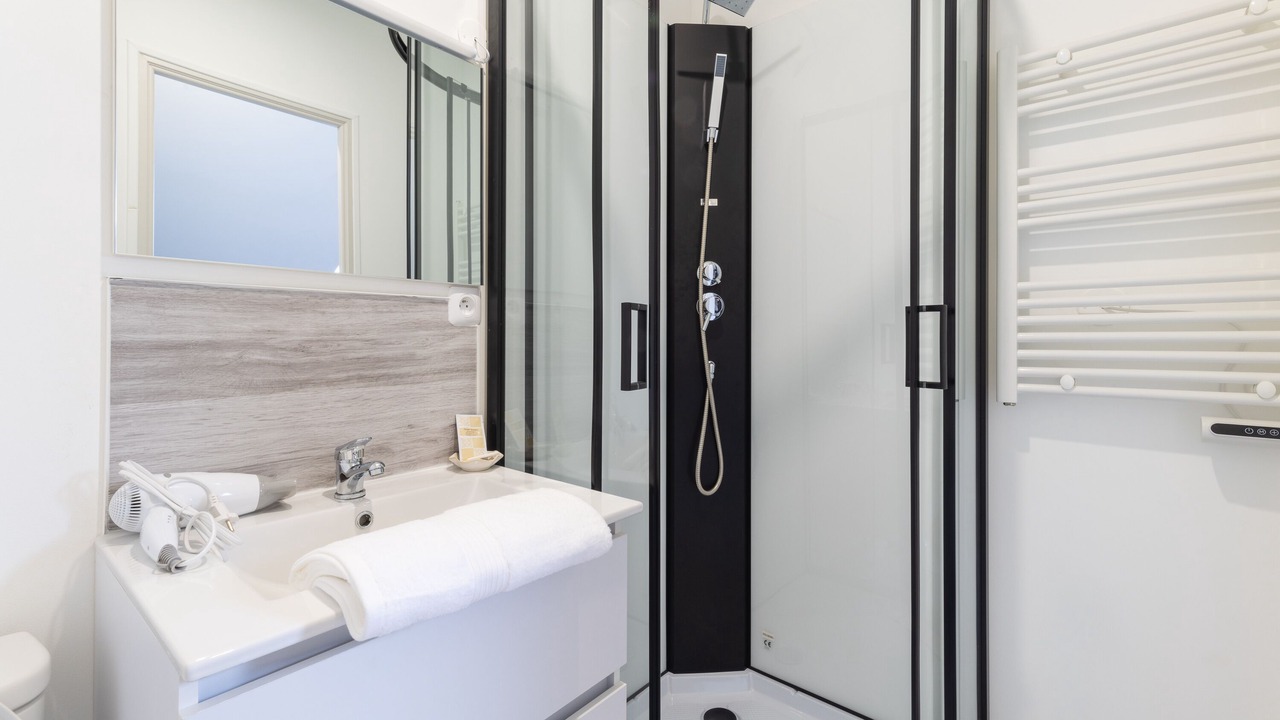 Photo of Bathroom in Saint-Quentin