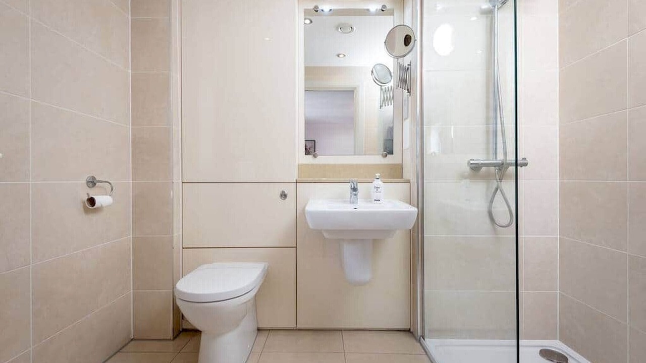 Photo of Bathroom in St. Andrews