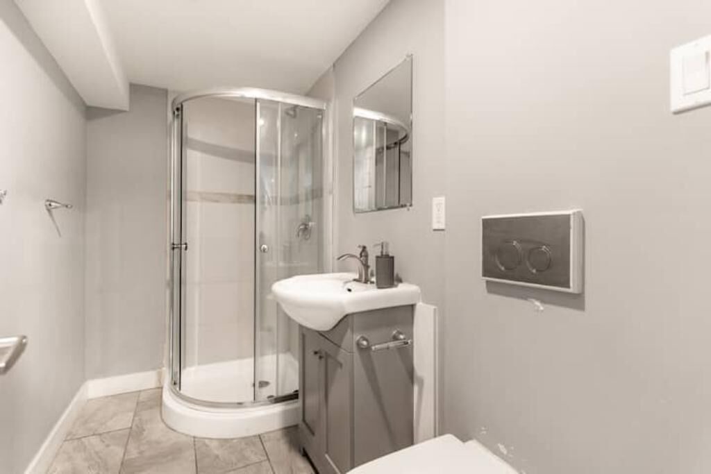 Photo of Bathroom in Shaughnessy Village