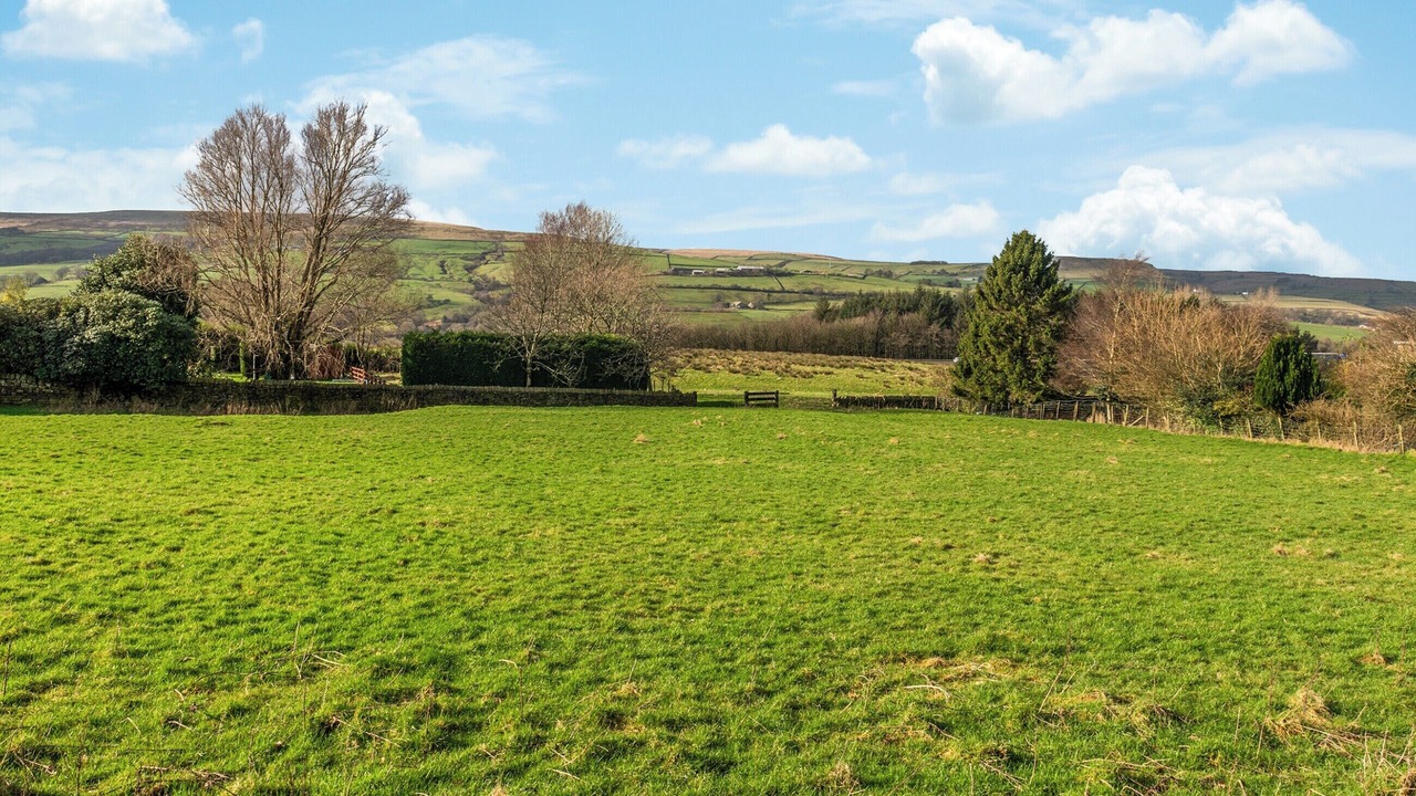 Photo of Others in Edenfield