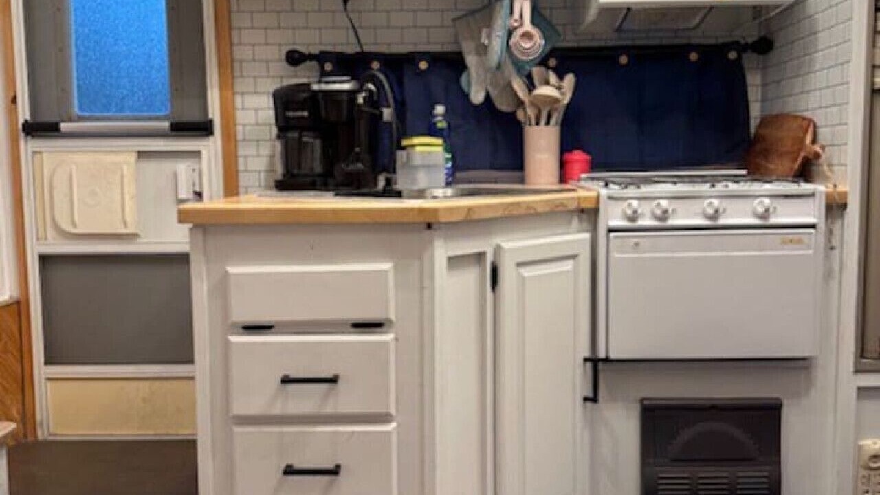 Photo of Kitchen in Redwood
