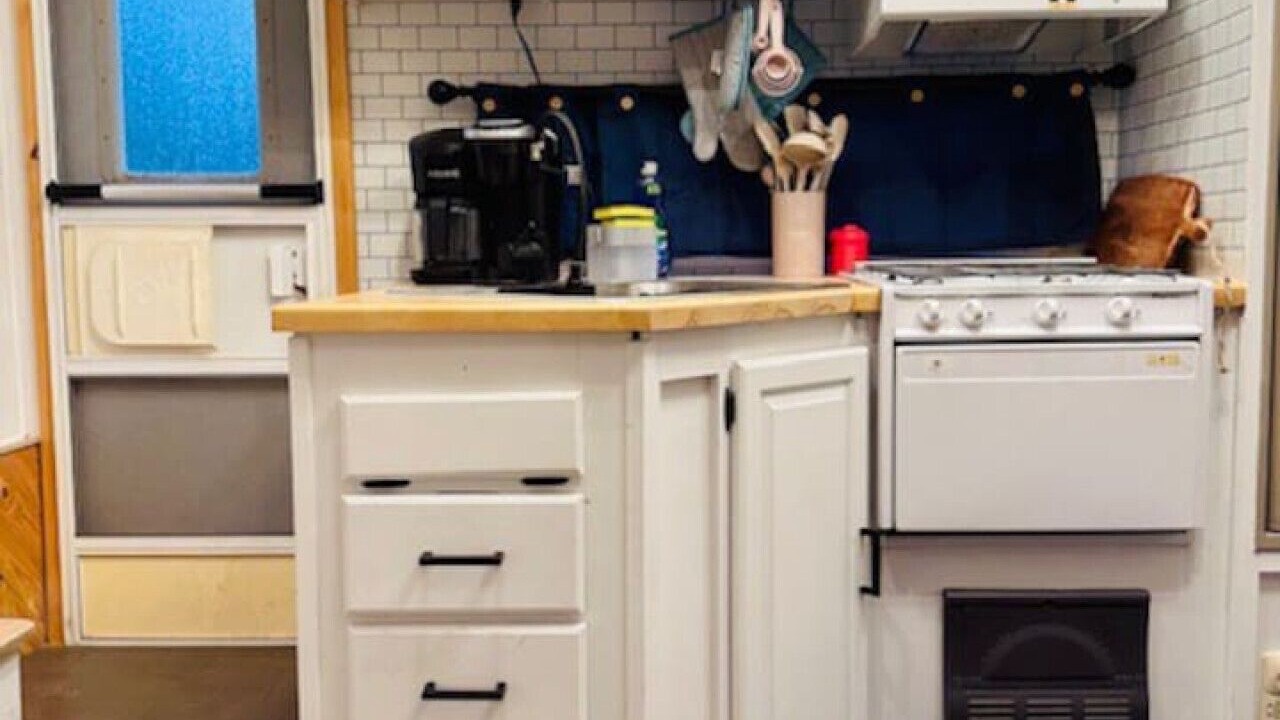 Photo of Kitchen in Redwood